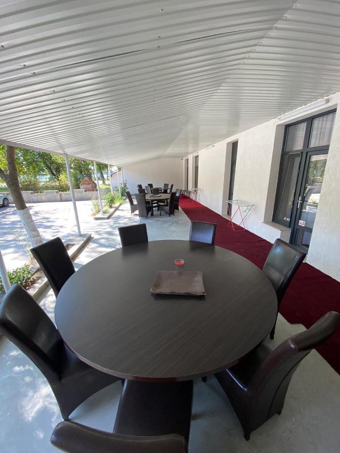 Arizet Boutique Mamaia